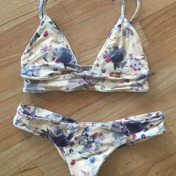 Boys + Arrows Other - Boys + Arrows Floral Bikini Set Sz Small